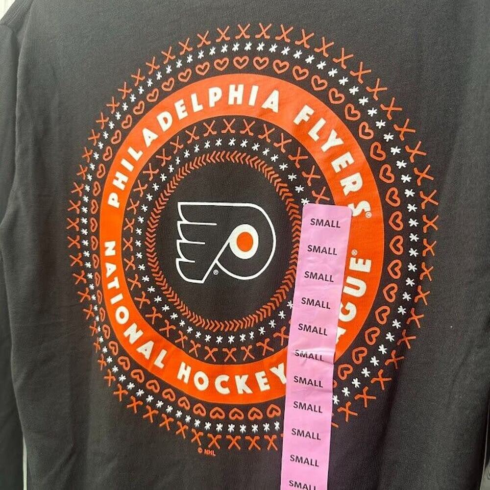 Philadelphia Flyers Shirt Womens Small Black NHL Long Sleeve Crew Neck NWT - Picture 7 of 8